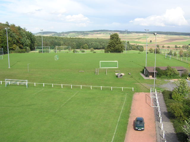 sportplatz_tag_01.jpg